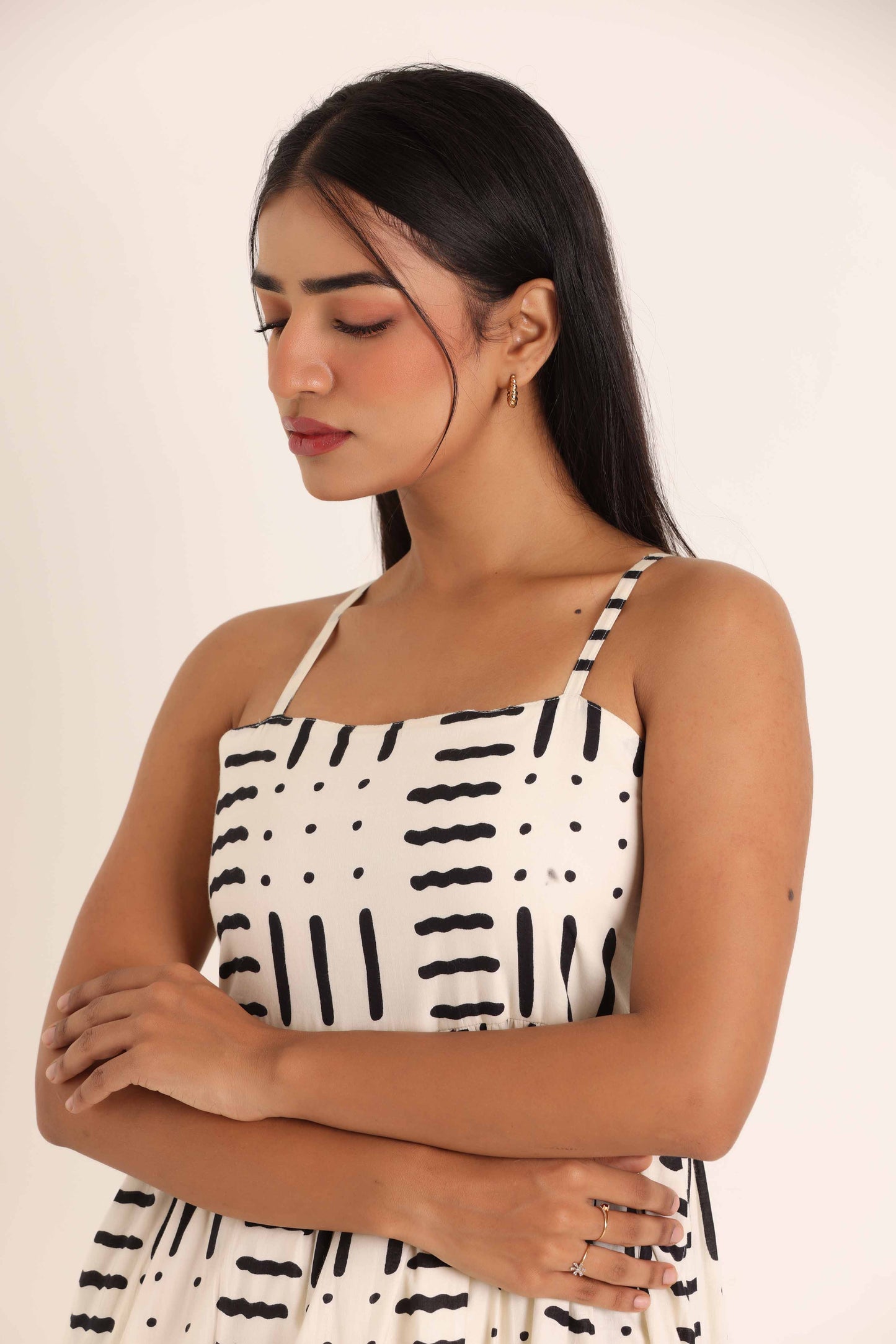 Monochrome Dress -White